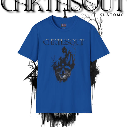 Chilling Haunted House Graphic Tee for Spooky Vibes